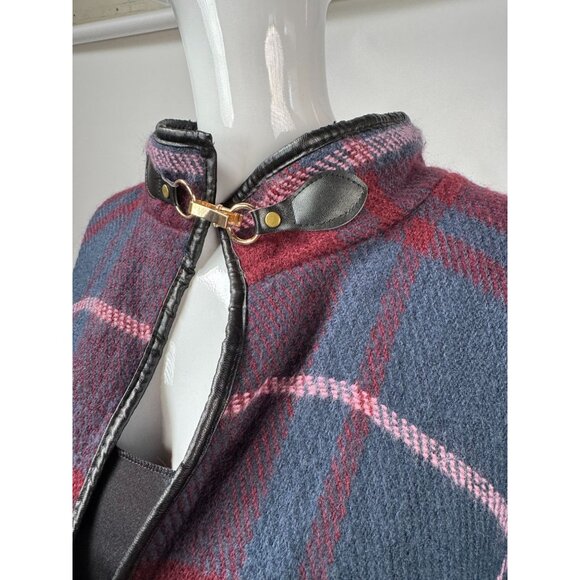 Apt. 9 Womens Plaid Poncho With Faux Leather Trim & Clasp Closure - Picture 12 of 16